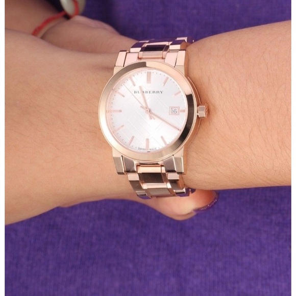 Burberry rose gold watch BU9104 - Picture 3 of 8